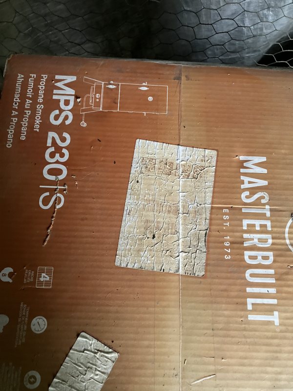 Masterbuilt MPS 230S Propane Smoker - Still in box